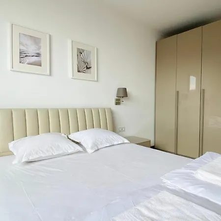 公寓 Apartello Modern - Casa Real In